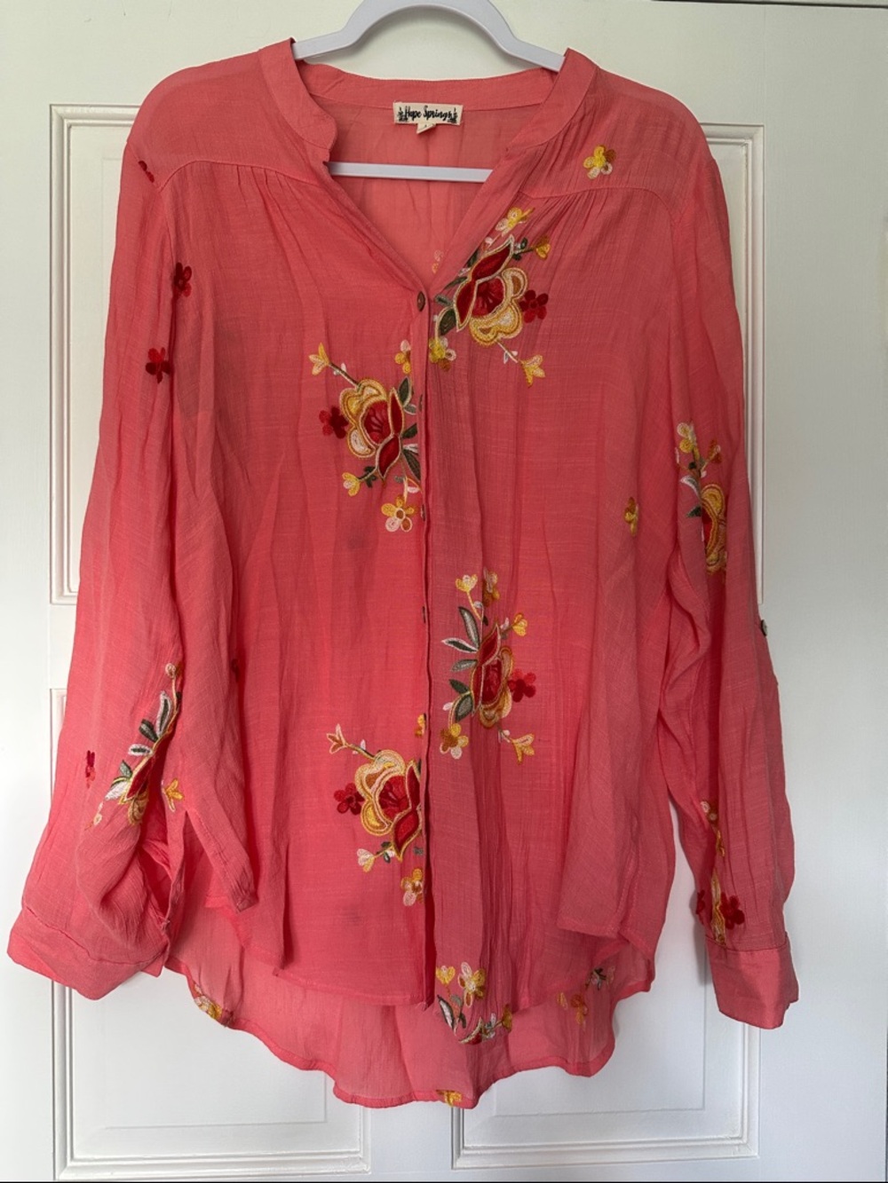 Hope Springs Embroidered Coral Pink  Blouse Size Large - Picture 3 of 13